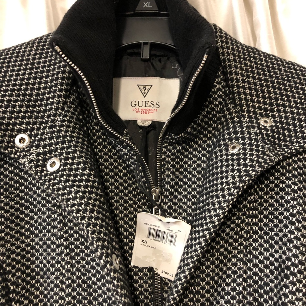 Guess ladies lined fall/winter dress coat. XS. NWT - Picture 4 of 5